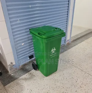 Green Outdoor Plastic Dust Bins