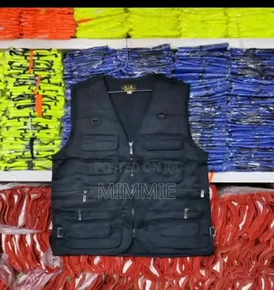 Multi-Pocket Work Jackets / Press Jackets