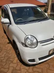 Toyota Sienta 1.5 FWD 2009 White - 4