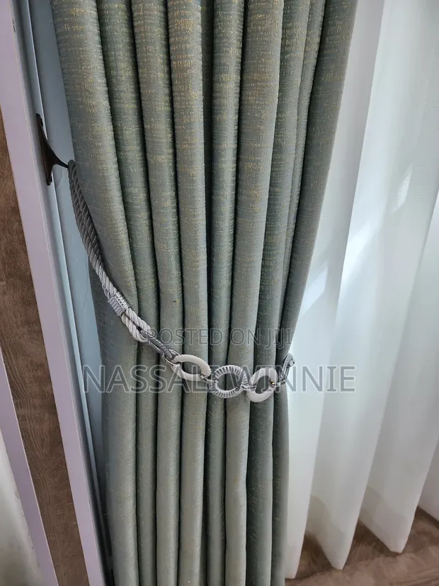 Brand New Home Interiors Curtains - 1