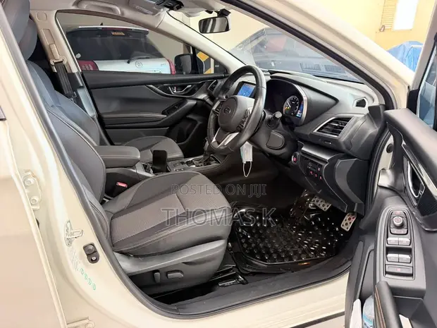Subaru XV 2017 White - 1