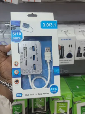 4K USB 3.0/3.1 Card Reader + Hub