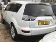 Mitsubishi Outlander 2010 White - 1