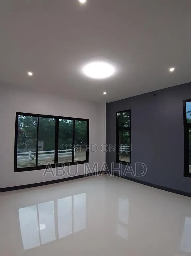 Abu De Painter: Interior & Exterior Painting - 1