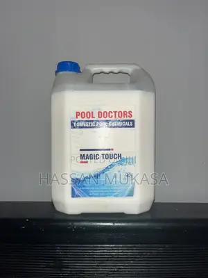 Pool Chemical for Water Clarity