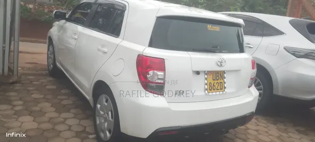 Toyota IST 2008 White - 1