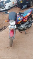 Bajaj Boxer 125 2023 Red - 1