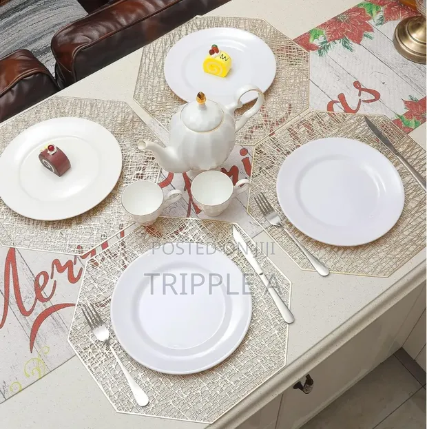 6pcs Gold Octagon Placemats - 1
