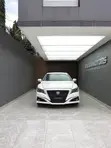 Toyota Crown 2018 - White - 3