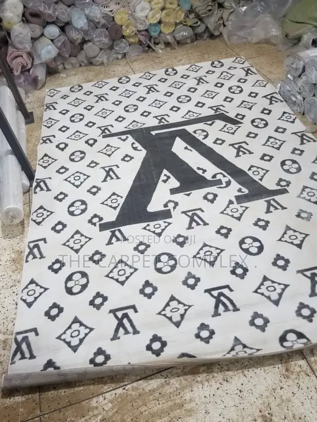 Versace Centre Carpets - Turkish Design - 1