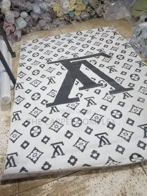 Versace Centre Carpets - Turkish Design