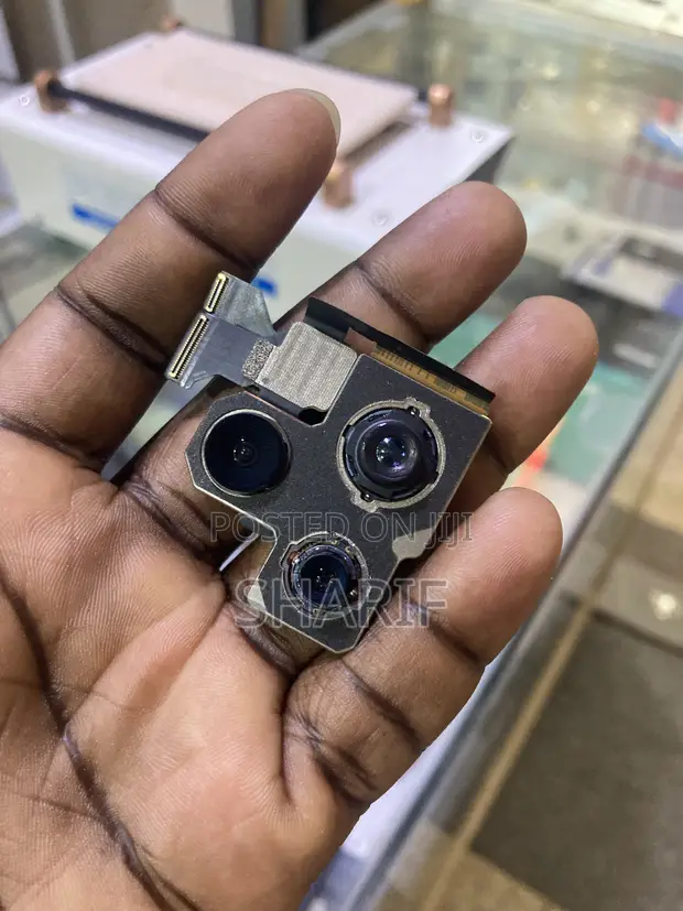 iPhone 13 Pro Max Camera Repair Service - 1
