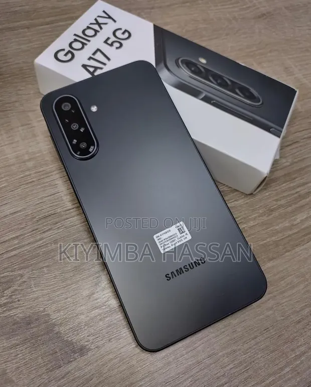 New Samsung Galaxy A17 5G 256GB Black - 1