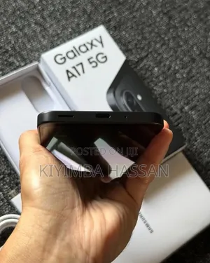 New Samsung Galaxy A17 5G 256GB Black