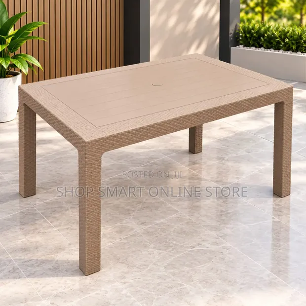 Cocktail Dining Plastic Table - Seats 6 - 1