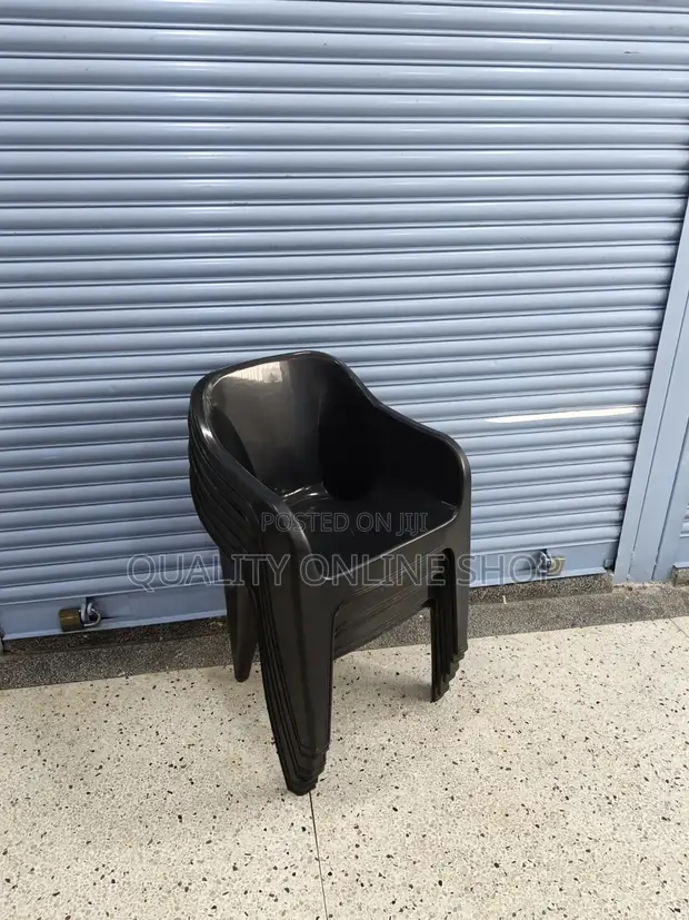 Auditorium Plastic Chairs - Brand New - 1