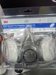 3M FFP2 Respirator Mask - Half Face Reusable - 1