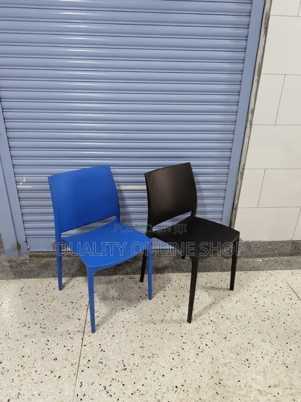 Blessive Outdoor Office Plastic Chairs - 1