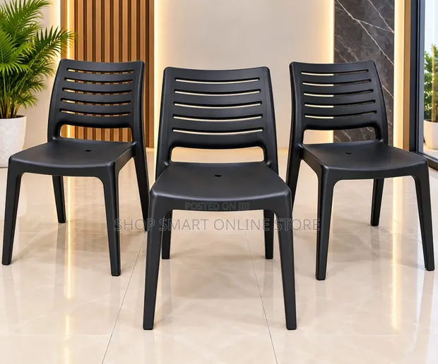 World Industries Multipurpose Plastic Dining Chairs (1 Pc) - 1