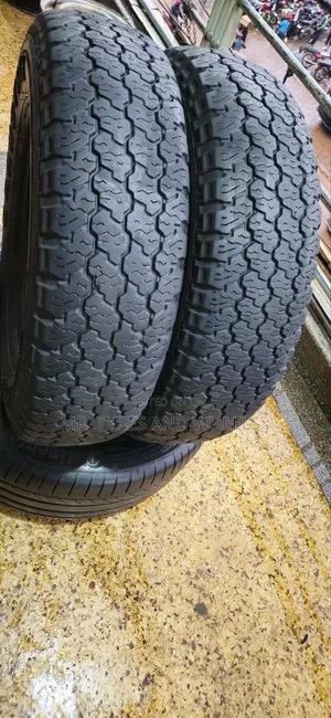 Used Dunlop Tyres 215/R15