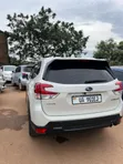 Subaru Forester 2018 White - 3