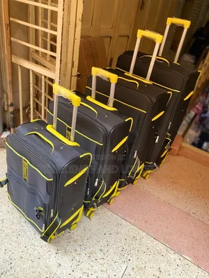 D Favor 4-in-1 Suitcase Set - Black & Yellow