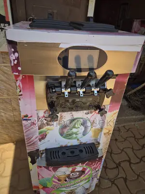 APS Commercial Ice Cream Machine