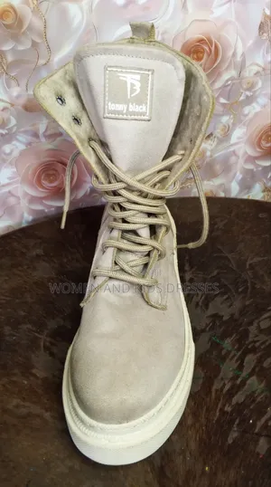 Men's Turkey Boots - Size 40
