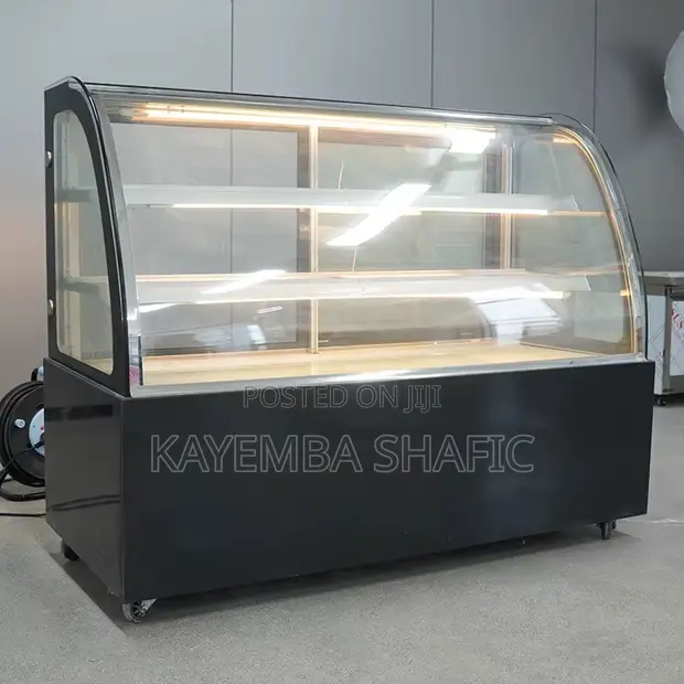 Commercial Curved Glass Refrigerated Cake Display Chiller - 1