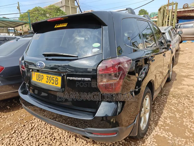 Subaru Forester 2014 Black - 1