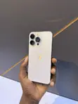 Apple iPhone 14 Pro 256GB Gold - 4