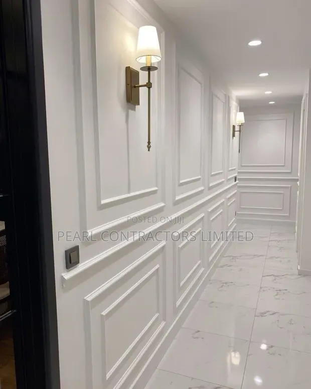 American Wall Moulding & Wainscoting Services - 1