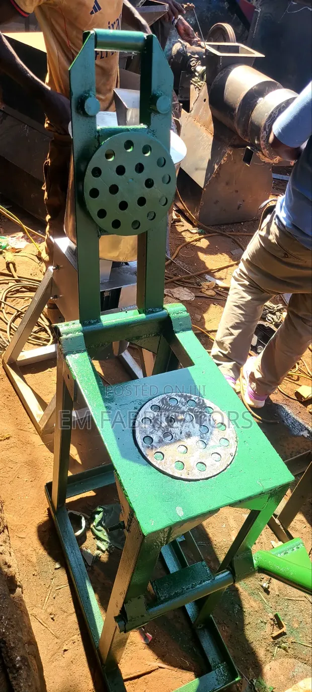 Single 8"x6" Manual Honeycomb Briquette Machine - 1