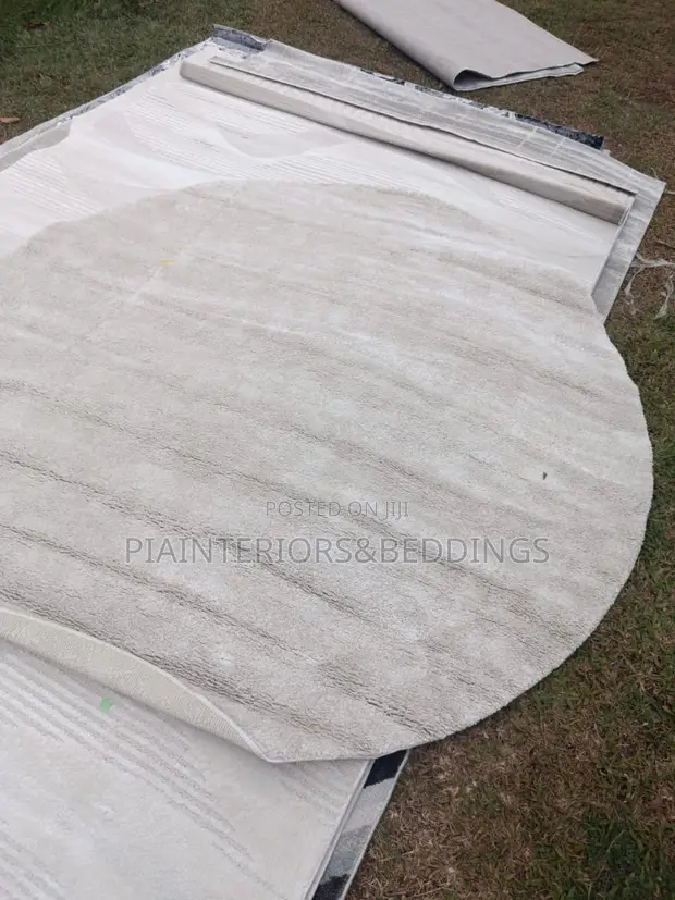 VIP Round Rug - 2m Diameter - 1