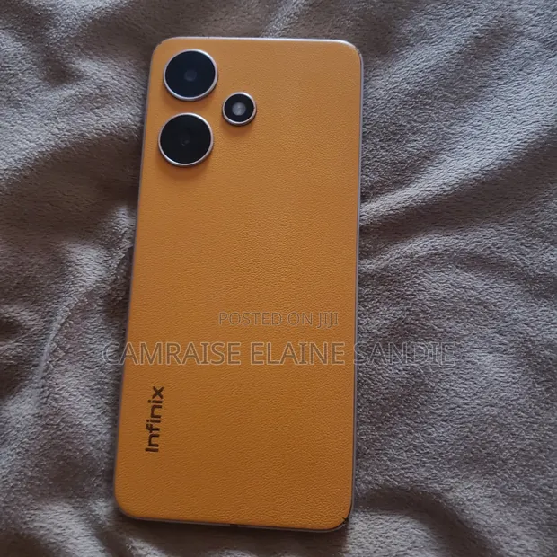 Infinix Hot 30i 128 GB Yellow - 1