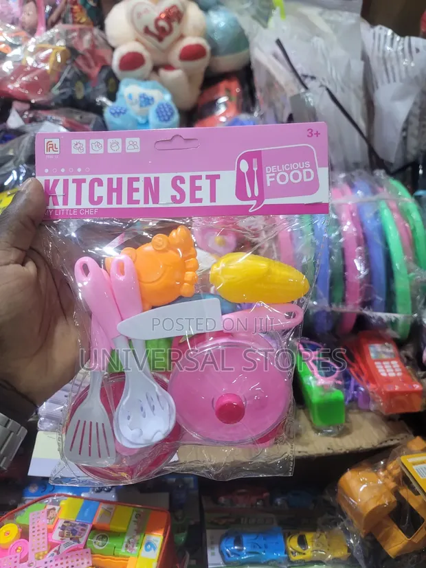 Children's Plastic Kitchen Play Set with Pink Cookware - 1