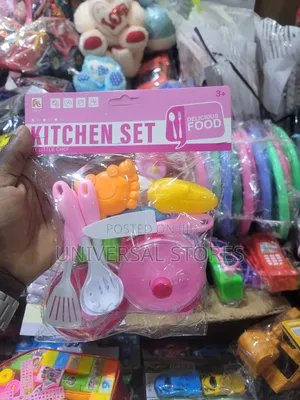 Children's Plastic Kitchen Play Set with Pink Cookware