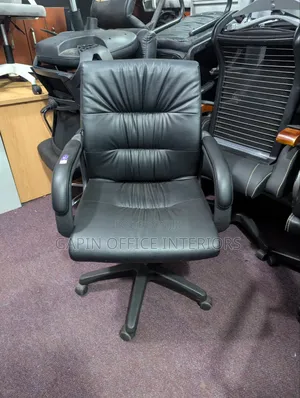 Office Chair - Adjustable Height Leather