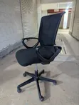 Second Hand Adjustable Mesh Back Office Chair - 2