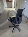 Second Hand Adjustable Mesh Back Office Chair - 3