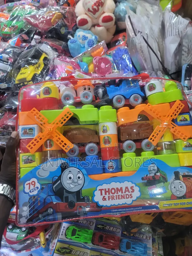 Thomas & Friends 79-Piece Building Block Train Set - 1
