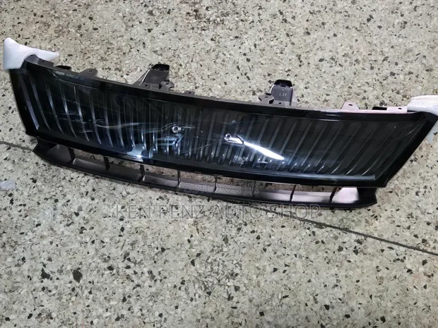 Toyota Harrier Hybrid Front Grill (Brand New) - 1