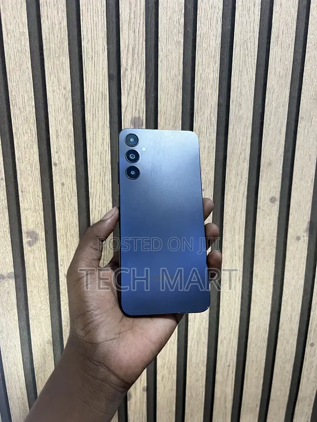 Samsung Galaxy A05s 128GB Blue - 1