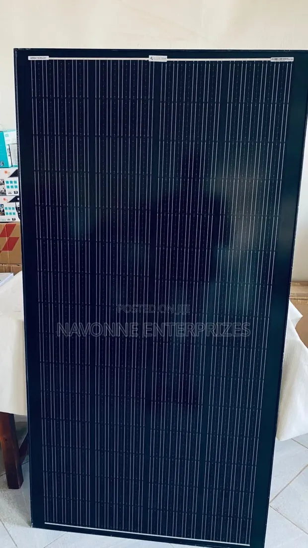 200W High-Efficiency Monocrystalline Solar Panel - 1