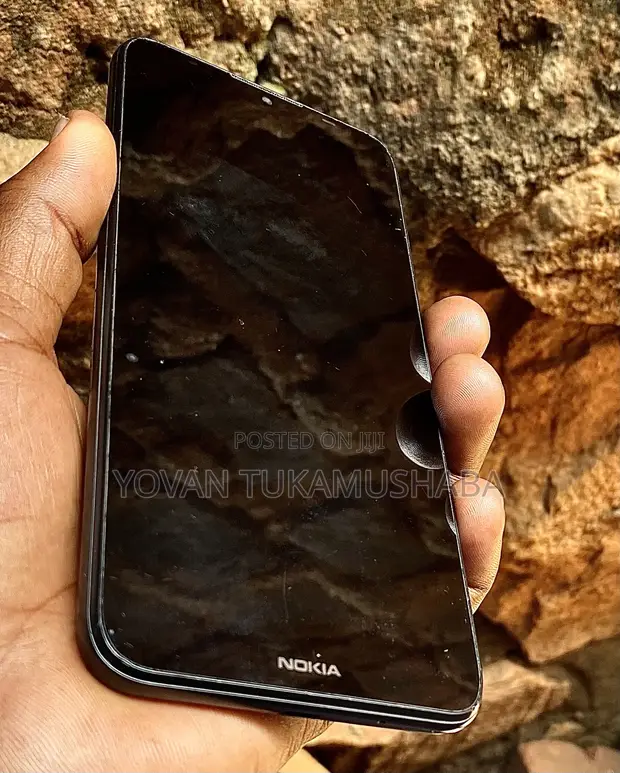 Nokia C10 32GB Black - 1