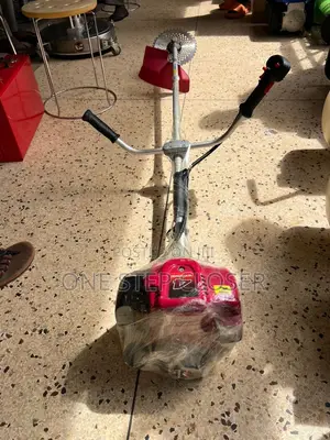 Honda 4-Stroke Brush Cutter / Grass Cutter