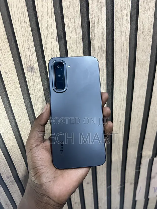Infinix Hot 60i 256GB Blue - 1