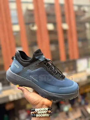 Ecco Smart Waterproof Casual Sneakers