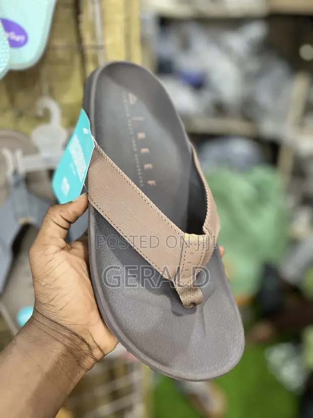 Reef Sandals - Men's Multicolor Size 40-45 - 1