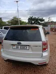 Subaru Forester 2.0D X 2009 White - 3